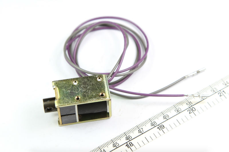 A9056037 Penutup Keep Solenoid - Commercial Embroidery Machine ulasan dan harga