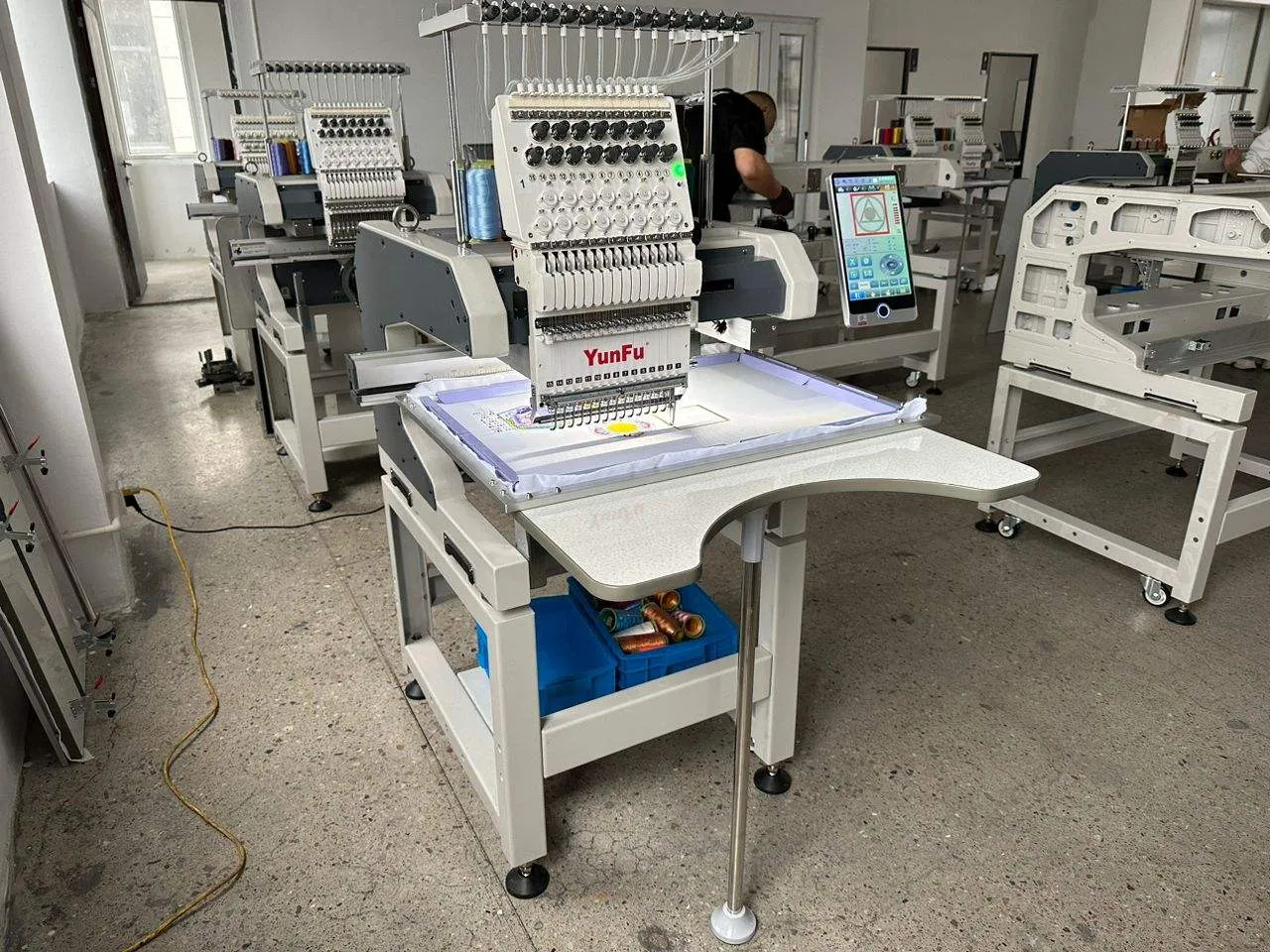 Mesin Bordir Kelas Komersial U - Commercial Embroidery Machine ulasan dan harga